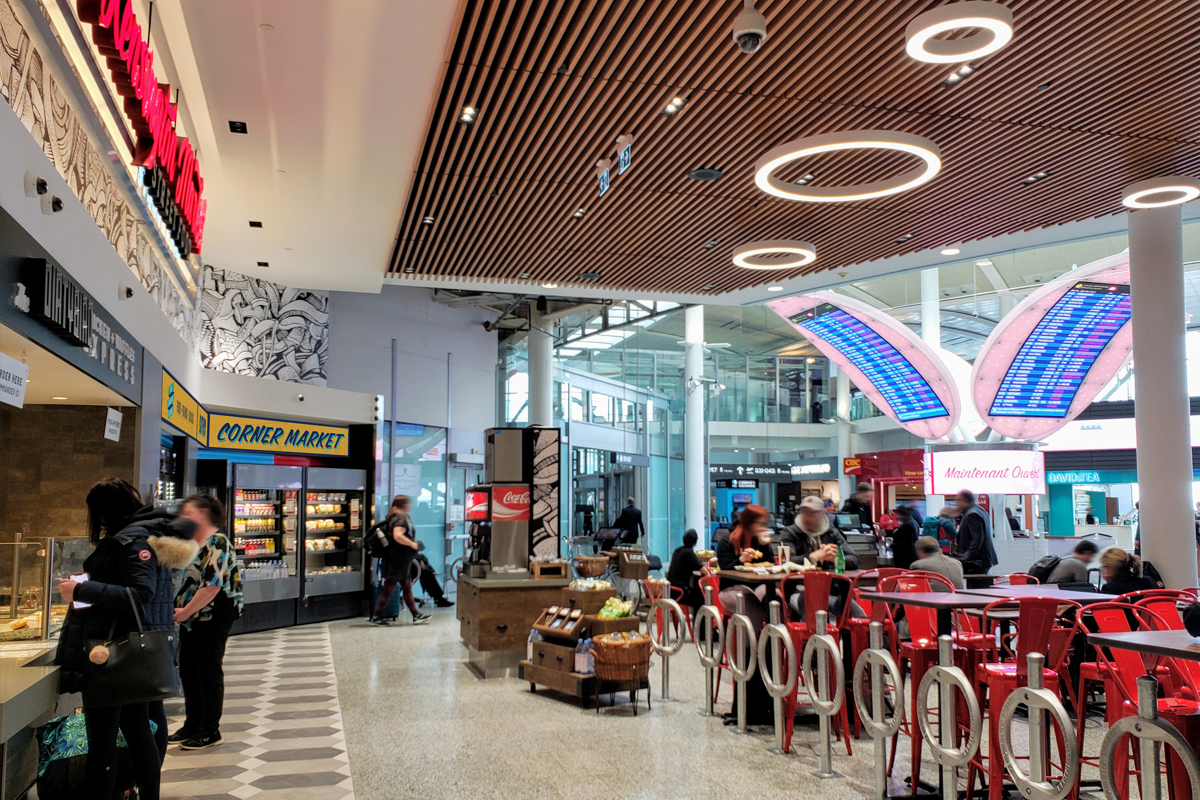 03-YYZ-SSPKensingtonStreetFood_1200x800@2x