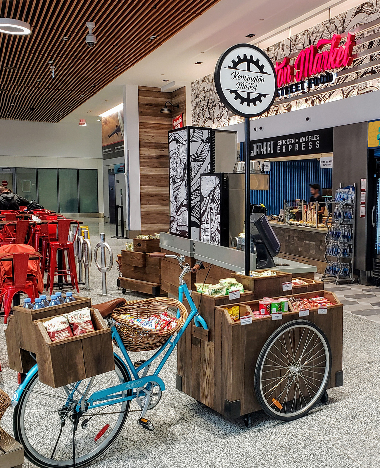 04-YYZ-SSPKensingtonStreetFood_650x800@2x