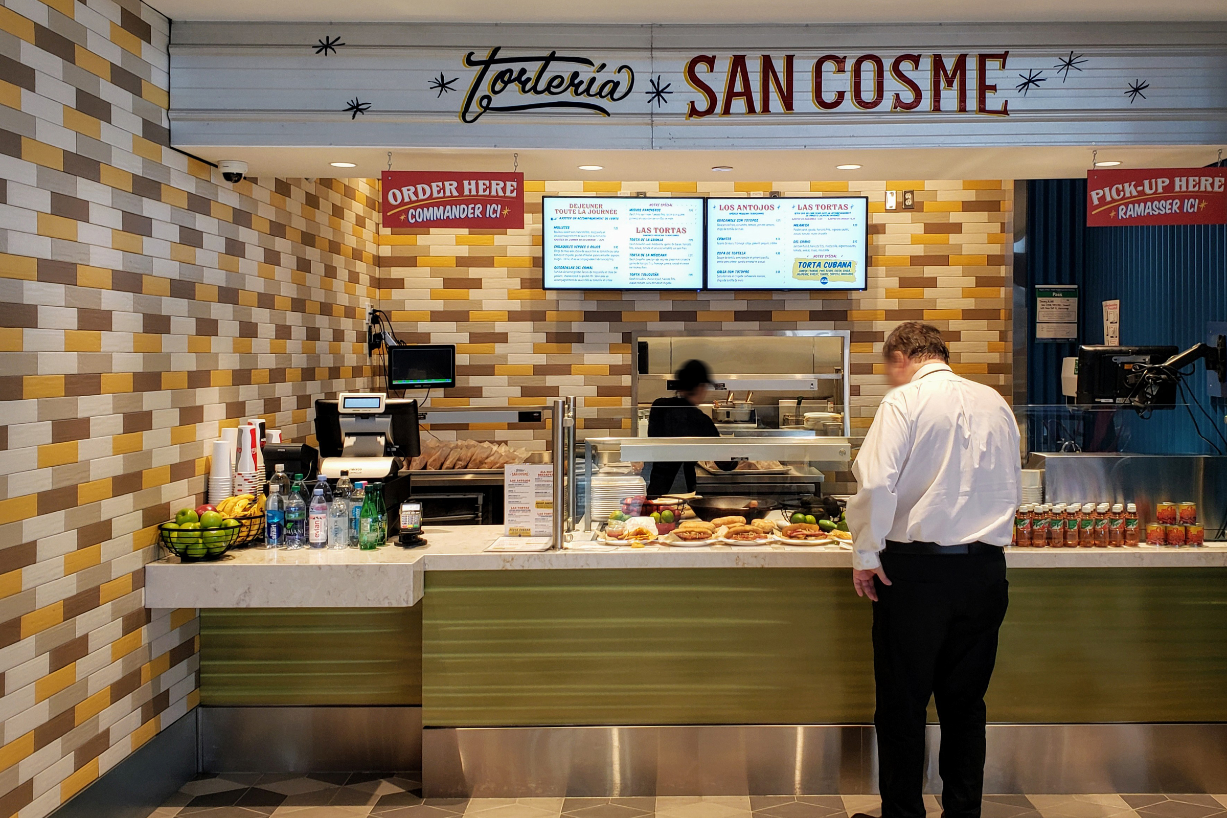 08-YYZ-SSPKensingtonStreetFood_1200x800@2x